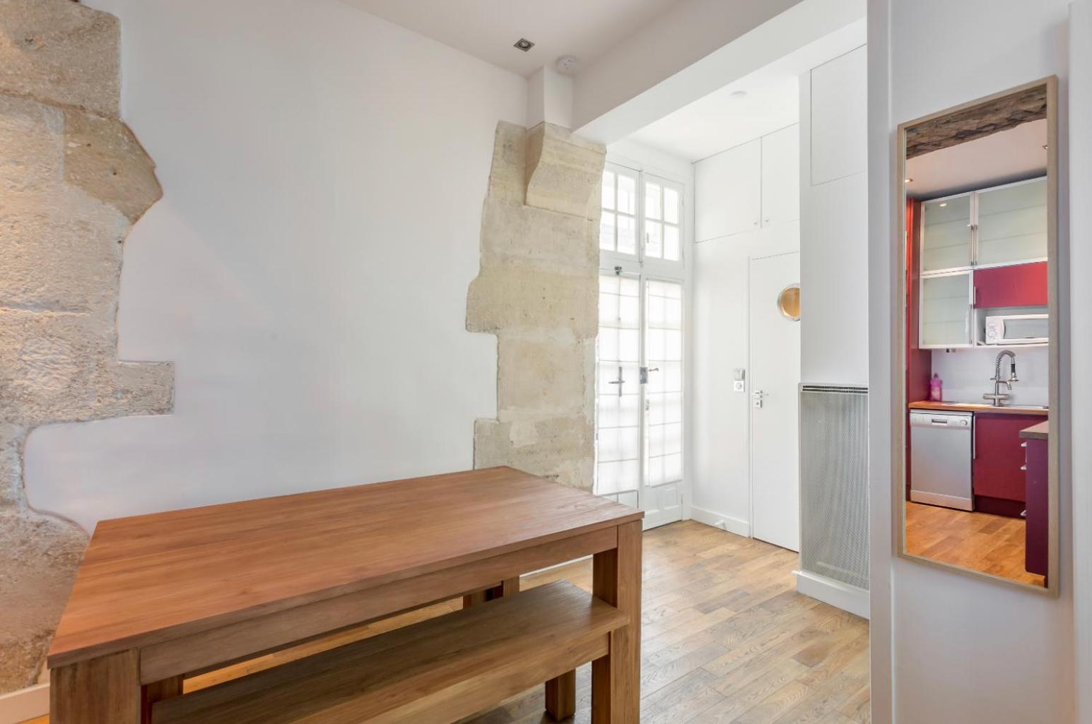 Suite Du Lion/Ac Historic Flat, Marais, 4-5 Guests パリ エクステリア 写真